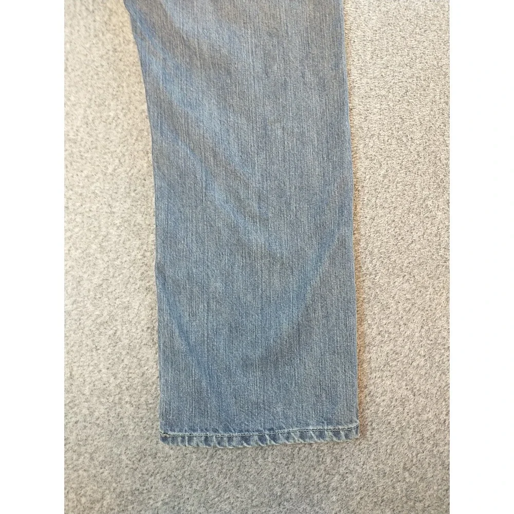 Wrangler Straight Fit Mens Light Wash Blue Denim Jeans 36x31 (Measures 36x31)